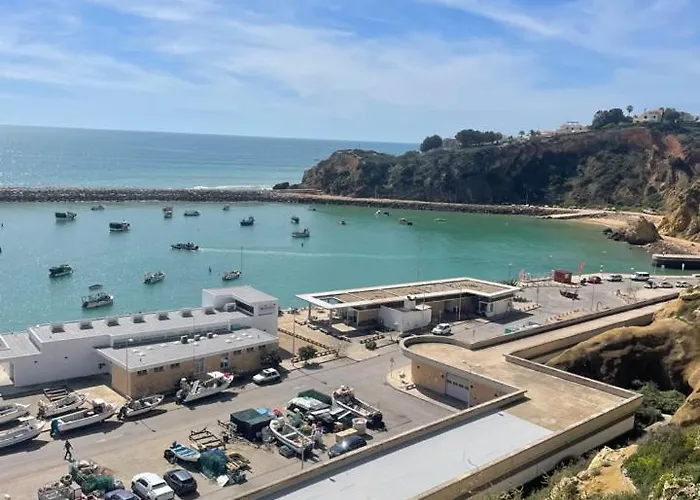 Near The Ocean * Albufeira