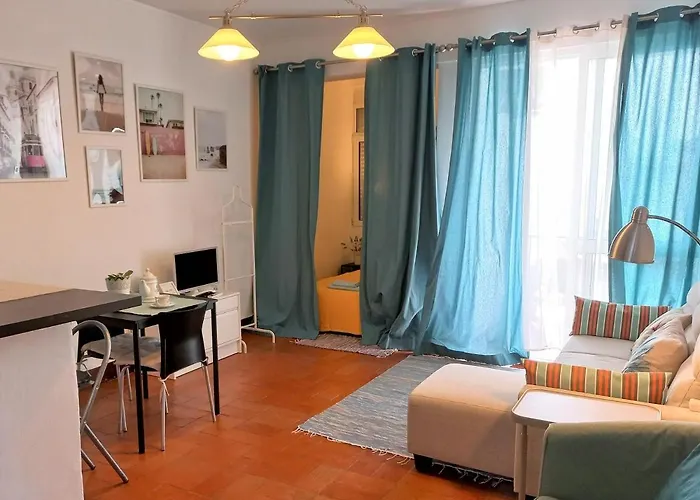 Near The Ocean * Albufeira